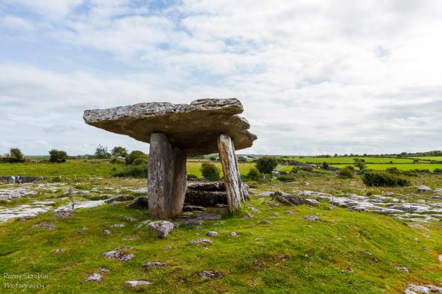 Poulnabrone